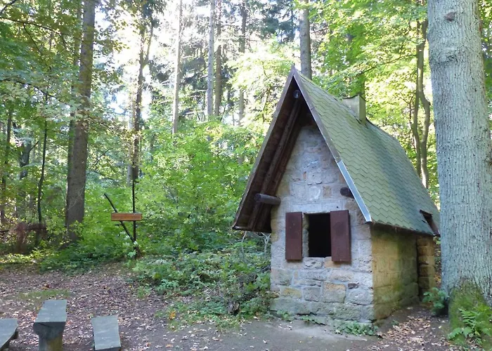 Dreiseitenhof Kuenzel