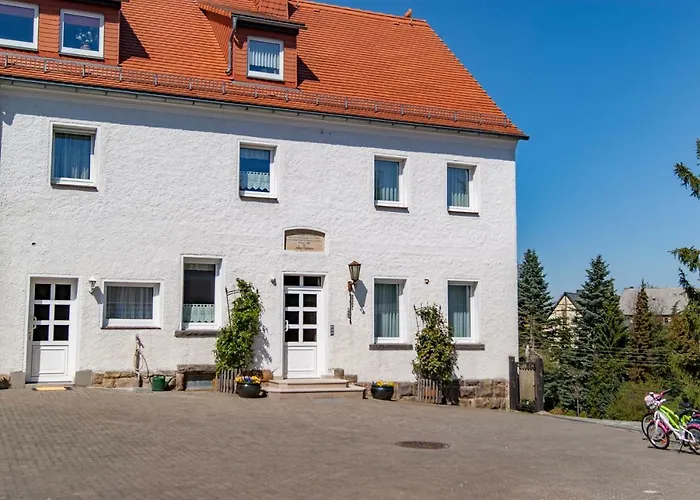 Dreiseitenhof Kuenzel *