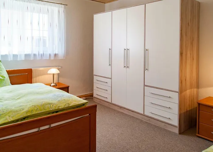 Dreiseitenhof Kuenzel